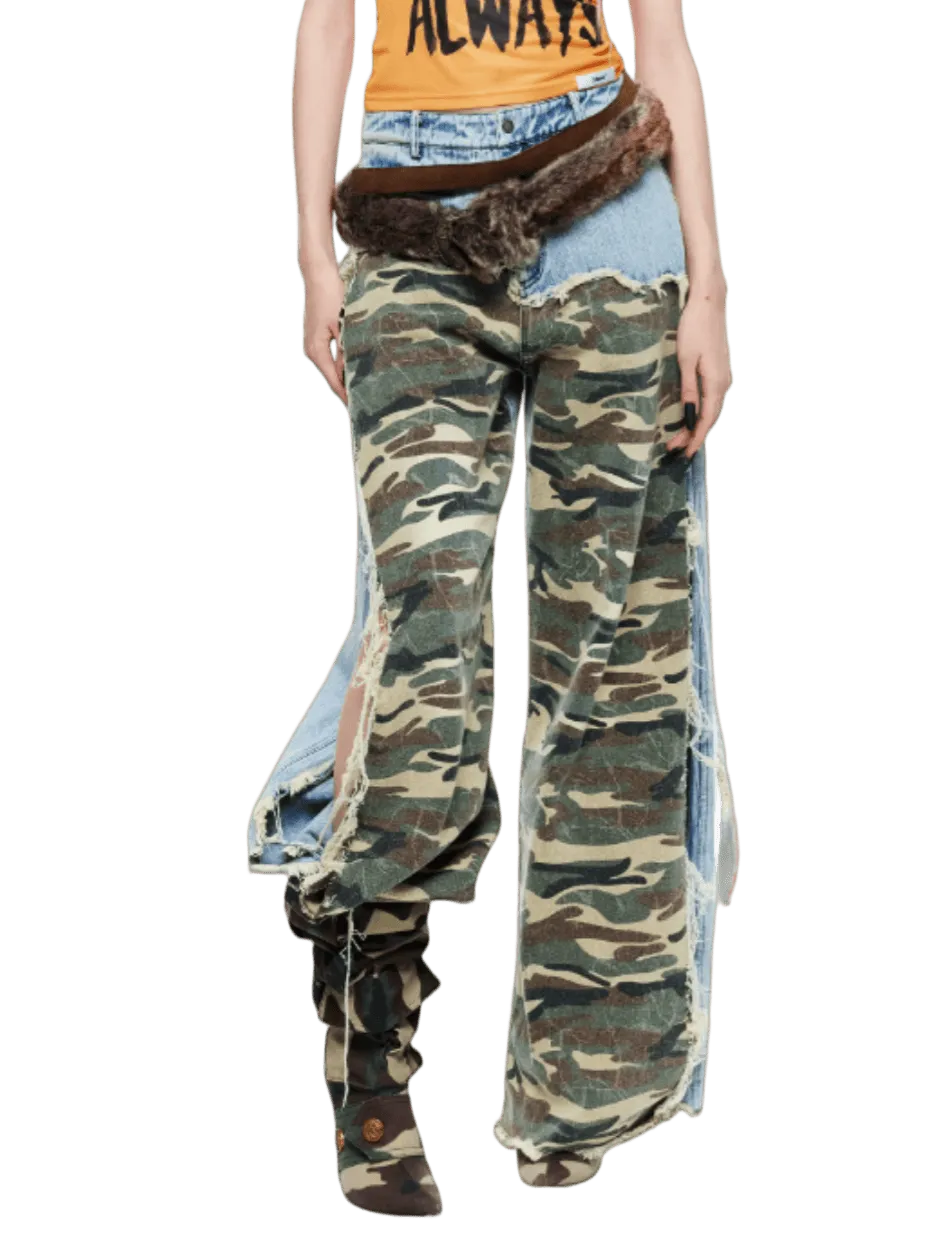 Camouflage Panel Distressed Washed Jeans