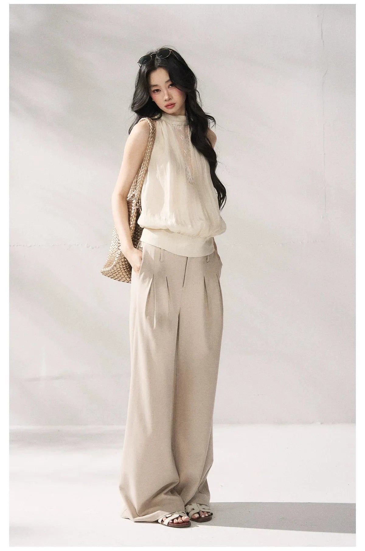 Halter Neck Minimalist Sleeveless Vest