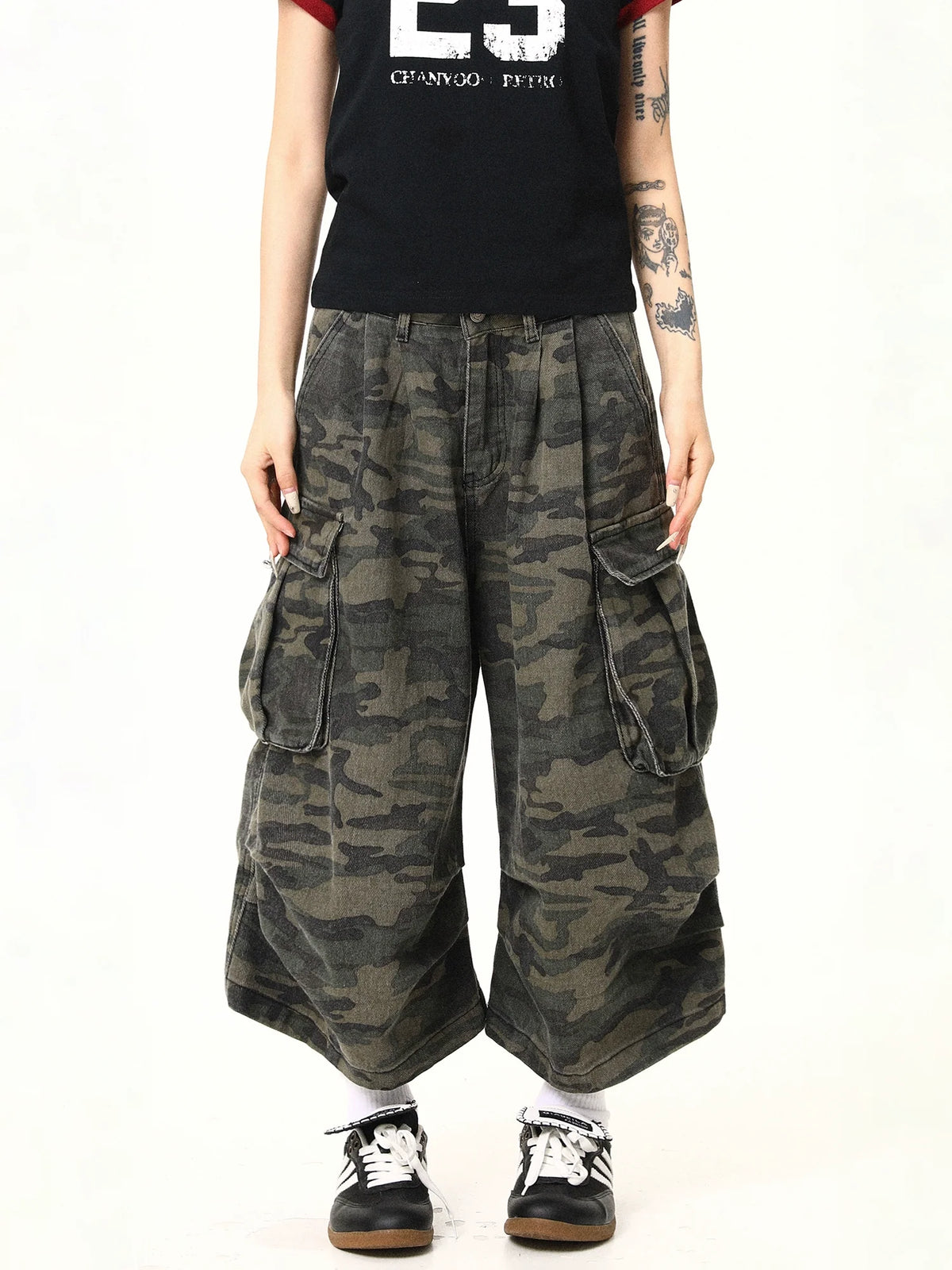 Baggy Camouflage Cargo Pants