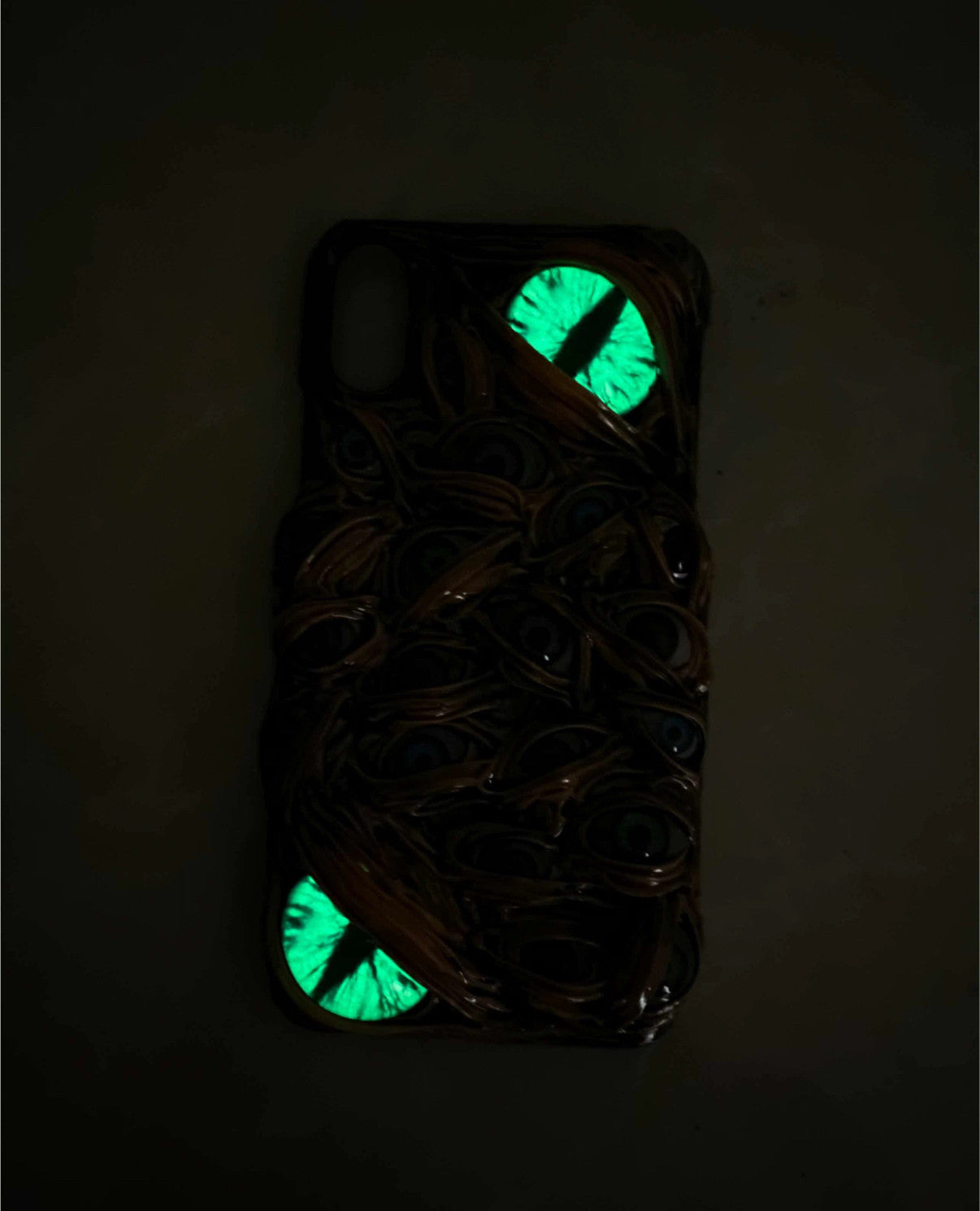Original iPhone 17 Pro Max Apple 16 phone case 15 Pro compatible luminous 14 hard case 13 personalized semi-enclosed