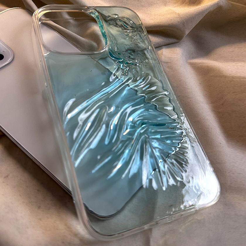 小众褶皱波浪适用苹果16Pro手机壳iPhone14Promax高级感17Pro原创新款16Pro透蓝12硬壳13保护套15情侣防摔x