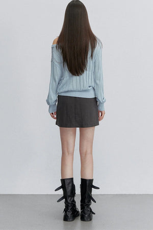 Asymmetrical Shoulder 3D Flower Knit Blouse