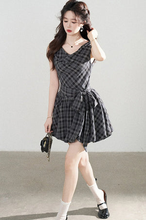 Black Plaid Sleeveless Bow Petal Hem Dress