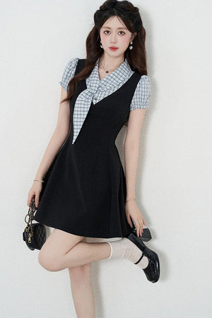 Black Short-Sleeved Patchwork Plaid A-Line Dress