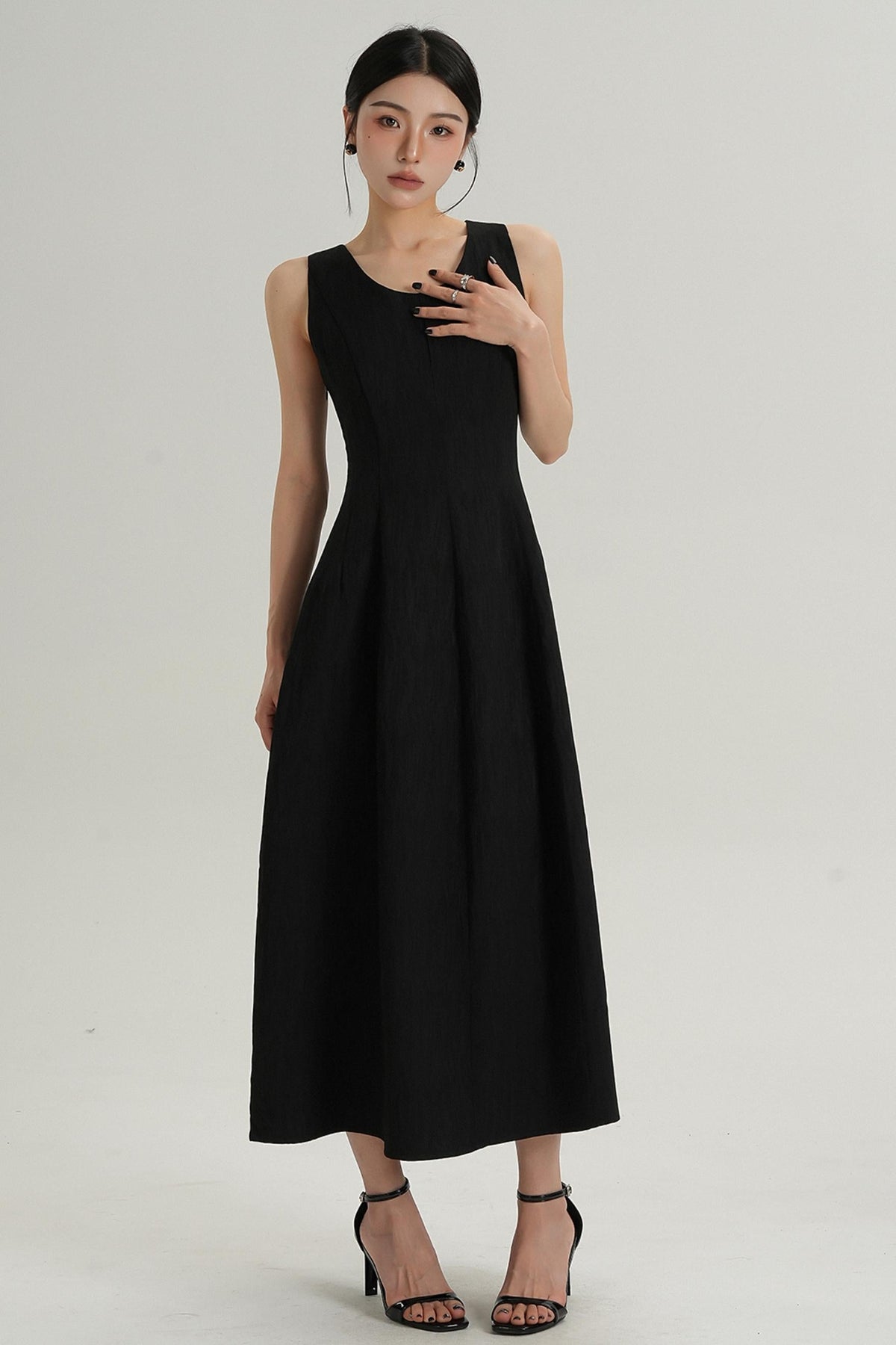 Black Waist-Defined Summer Dress