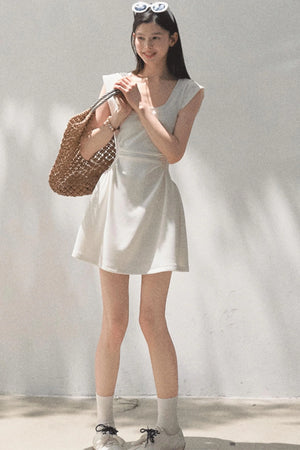 Breeze U-Neck Dress