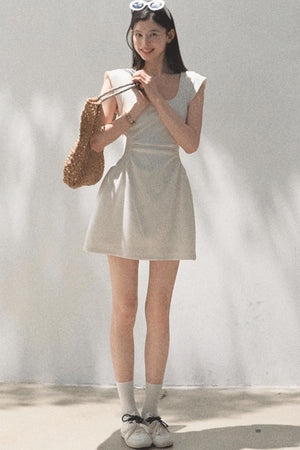 Breeze U-Neck Dress