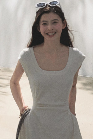 Breeze U-Neck Dress