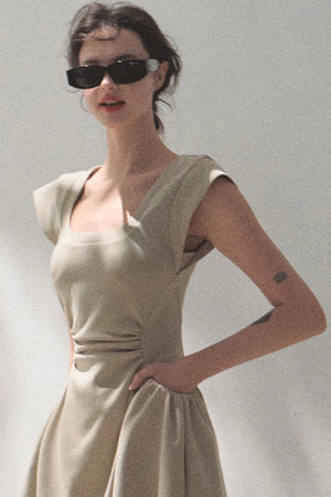 Breeze U-Neck Dress