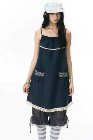 Color-Block Drawstring Elastic Waist Wide-Leg Mid-Length Shorts