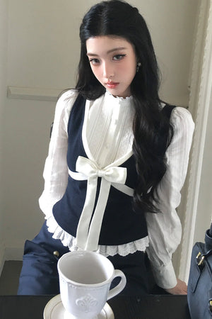 Contrast Bowknot Knitted Vest