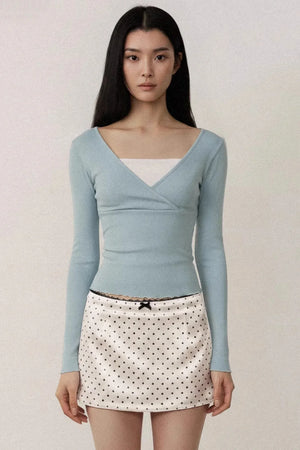 Contrast Color Cross V-Neck Top