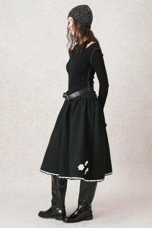 Contrast Line Round Neck Layered Top