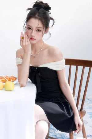 Contrasting Color Off-Shoulder Dress