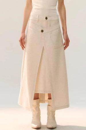Contrasting Layered Half Skirt