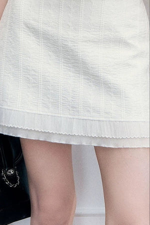Doll Collar Mid-Sleeve Shirt and Hip-Hugging Skirt Set-Up