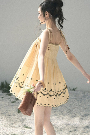 Double-Sided Wave Hem Dress