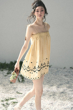 Double-Sided Wave Hem Dress