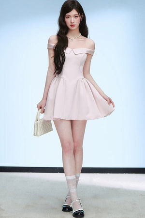 Elegant Off-Shoulder Pleated Dress