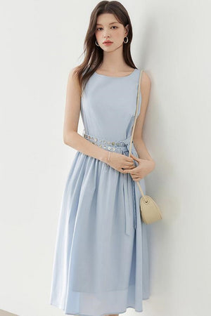 Elegant Waist Tailored Dress