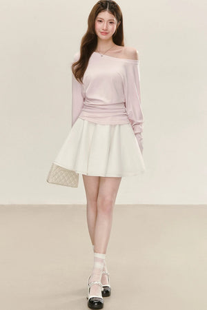 Elegant White Pleated Skirt