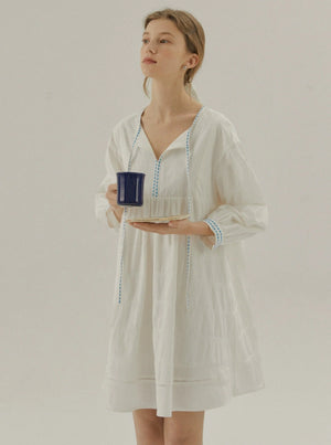 Embroidery White Streamer Dress