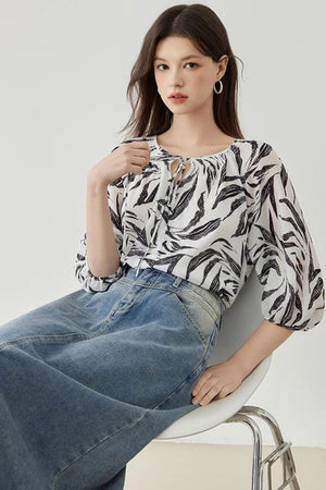 Floral Lantern Sleeve Blouse