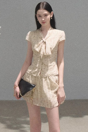 Floral Waist-Cinching Slim-Fit Short-Sleeved Top Skirt Set