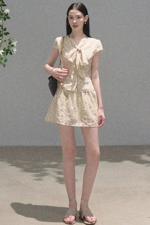 Floral Waist-Cinching Slim-Fit Short-Sleeved Top Skirt Set