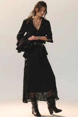 Minimalist Ruffle Black Shirt