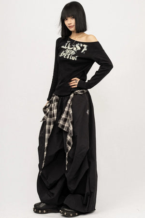 Monogram Print Off-Shoulder Slim T-Shirt