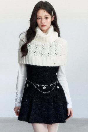 Moonlight Hollow-Out Shawl