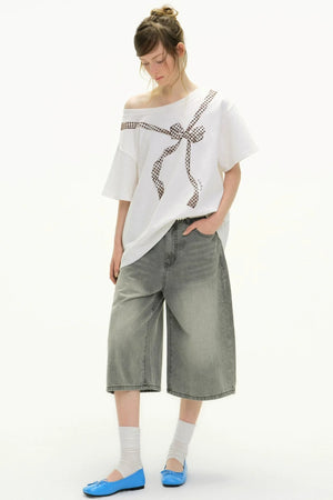 Off-Shoulder Bow Print T-Shirt