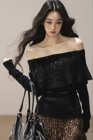 Off-Shoulder Pleated Long Sleeve Top