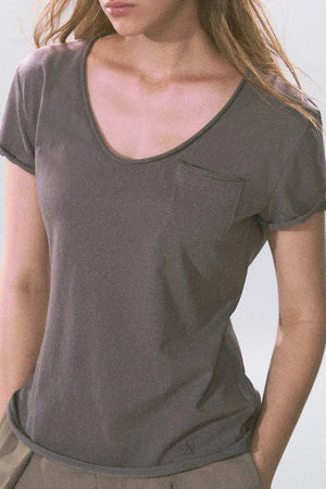 Old Money U-Neck Top