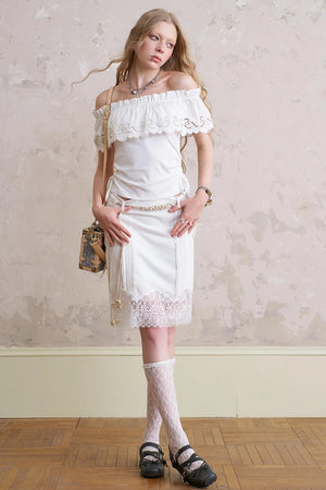 One-Shoulder Lace Wave Top