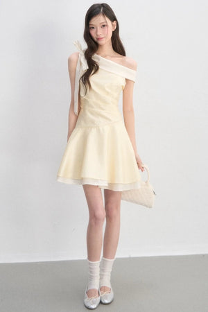 One-Shoulder Waist-Cinching Dress