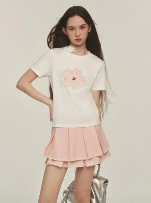 Patch Embroidered Small Flower T-Shirt
