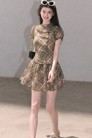 Plaid Puff Sleeve Dress