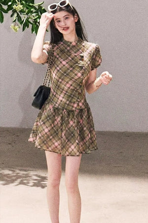 Plaid Puff Sleeve Dress