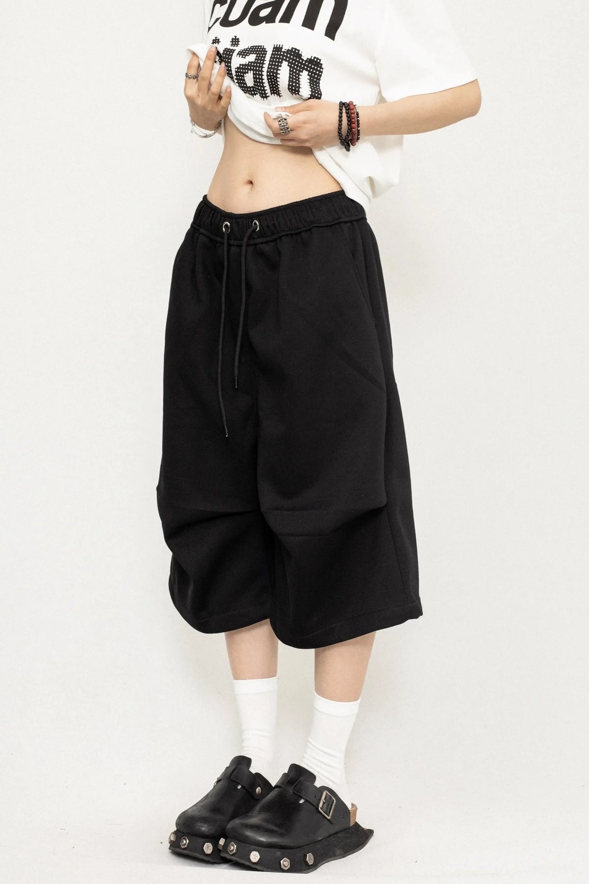 Pleated Culotte Pants