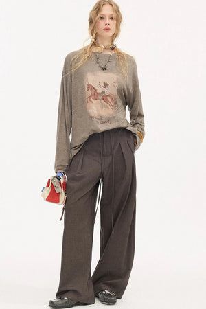 Pleated Curved Wide-Leg Pants