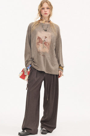 Pleated Curved Wide-Leg Pants