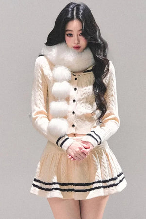 Red Evening Breeze Knitted Sweater Set-Up