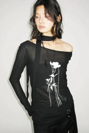 Rose Embroidery Knit Top