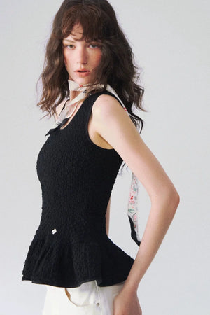 Ruffled Sleeveless Vest