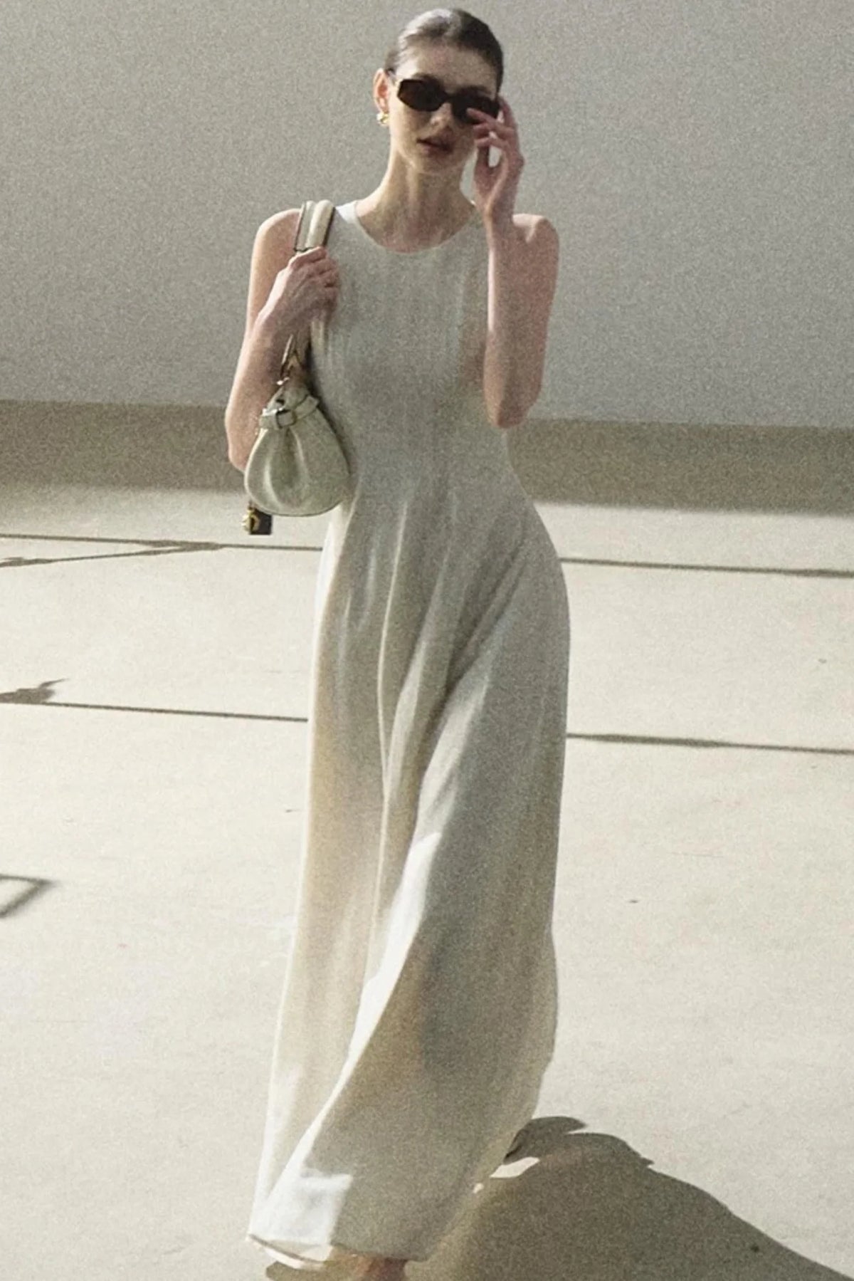 Shimmering Linen Sleeveless Dress