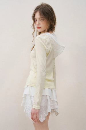 Shoulder Line Blouse