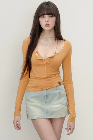 Simple U-Neck Tee