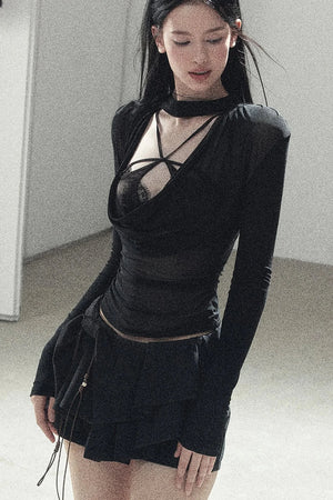 Slightly Sheer Long-Sleeve Top Set-Up